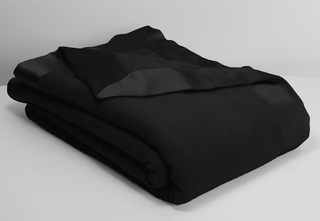 Illustration for article titled Cashmere Blankets fit for a Royal